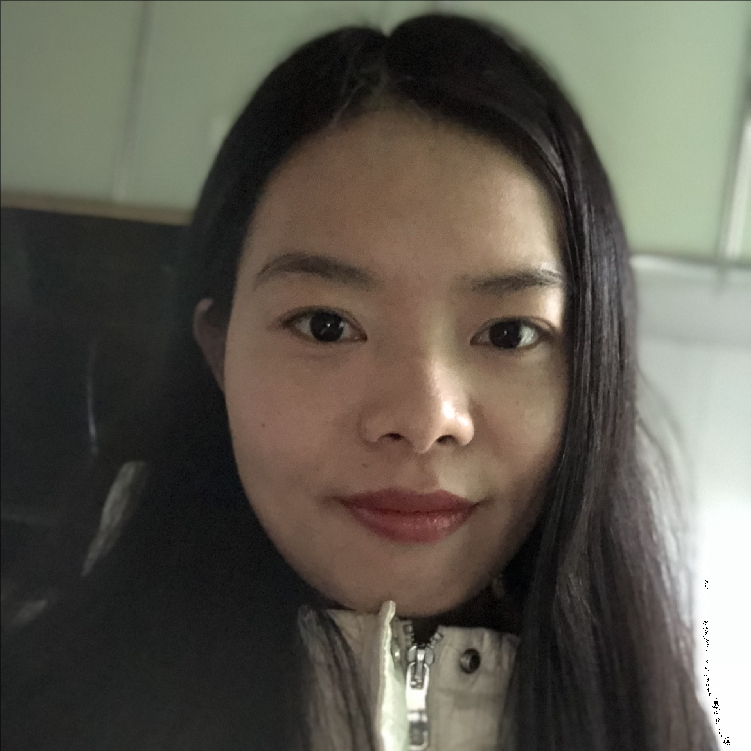 萬麗（國瓷紅葉畫院高級畫師）